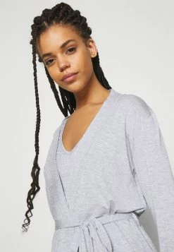 Anna Field 3 PIECE JERSEY LOUNGE SET - Pijama - Mottled Light Grey, Mujer 16 Anna Field 3 PIECE JERSEY LOUNGE SET - Pijama - Mottled Light Grey, Mujer -ANNA FIELD Ventas 1fb03470c6af432ea96e665fd3d2f831