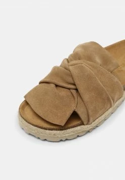 Anna Field COMFORT LEATHER - Pantuflas - Beige, Mujer -ANNA FIELD Ventas 2954e1bbbfe24d95bb54fd15661f3b8c