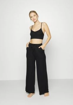 Anna Field 3 PIECE COSY RIB SET - Pijama - Black, Mujer -ANNA FIELD Ventas 2bed7d94b1584047bfb3108486cf55ac