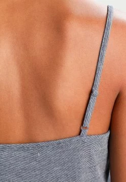 Anna Field SARAH SHORT PJ SET WITH CROCHET LACE - Pijama - Off-white/dark Blue, Mujer -ANNA FIELD Ventas 49d51a315b42407db76066305cc81b2a