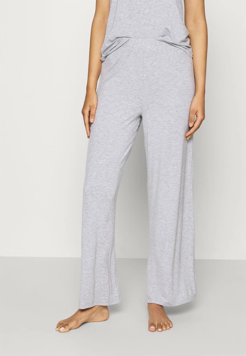Anna Field 3 PIECE JERSEY LOUNGE SET - Pijama - Mottled Light Grey, Mujer 6 Anna Field 3 PIECE JERSEY LOUNGE SET - Pijama - Mottled Light Grey, Mujer - Imagen 4