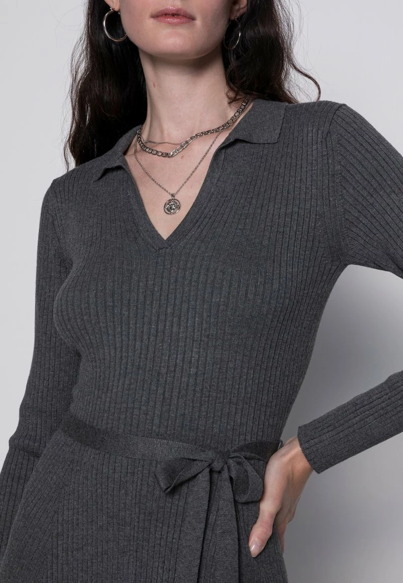 Anna Field POLO MIDI DRESS - Vestido De Punto - Mottled Dark Grey, Mujer 7 Anna Field POLO MIDI DRESS - Vestido De Punto - Mottled Dark Grey, Mujer - Imagen 5