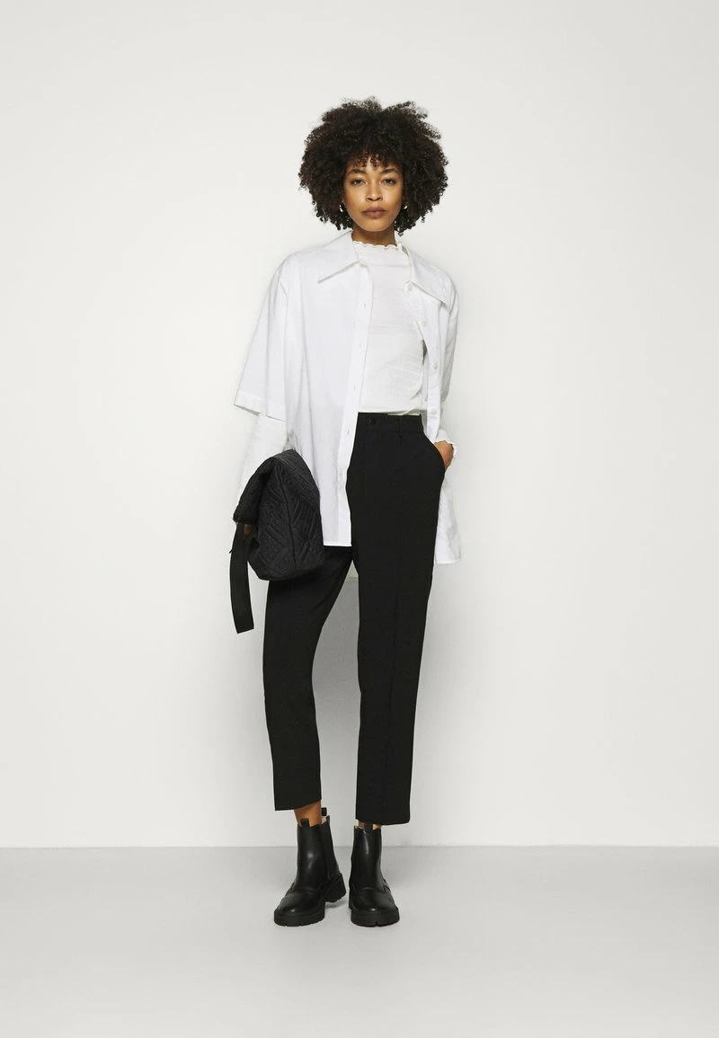 Anna Field BASIC BUSSINESS PANTS WITH PINTUCKS - Pantalones - Black, Mujer 4 Anna Field BASIC BUSSINESS PANTS WITH PINTUCKS - Pantalones - Black, Mujer - Imagen 2