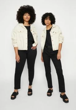 Anna Field 3 PACK - Camiseta Estampada - Light Blue/white/black, Mujer 16 Anna Field 3 PACK - Camiseta Estampada - Light Blue/white/black, Mujer -ANNA FIELD Ventas 9938740d3883434190065a0dda4d06e8