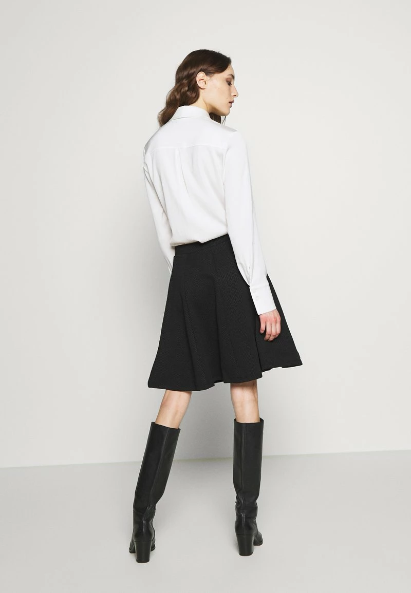 Anna Field BASIC MINI A-LINE SKIRT - Minifalda - Black, Mujer 5 Anna Field BASIC MINI A-LINE SKIRT - Minifalda - Black, Mujer - Imagen 3