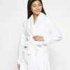 Anna Field LADIES PLUSH BATHROBE - Albornoz - White, Mujer -ANNA FIELD Ventas d1f8c2190e8e4364bef1b74129f78a46