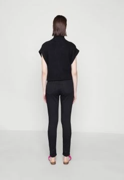 Anna Field Vaqueros Slim Fit - Black Denim, Mujer -ANNA FIELD Ventas d6cdfcde5f9a4696b62d90afcac2ea2c