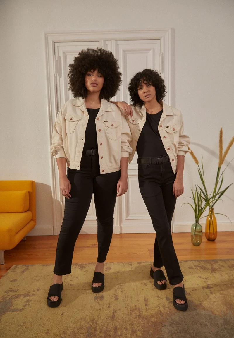 Anna Field 3 PACK - Camiseta Estampada - Light Blue/white/black, Mujer 4 Anna Field 3 PACK - Camiseta Estampada - Light Blue/white/black, Mujer - Imagen 2