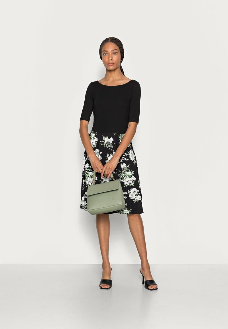 Anna Field BOAT NECK PRINT DRESS WITH SOLID SKIRT - Vestido Ligero - Black, Mujer 4 Anna Field BOAT NECK PRINT DRESS WITH SOLID SKIRT - Vestido Ligero - Black, Mujer - Imagen 2