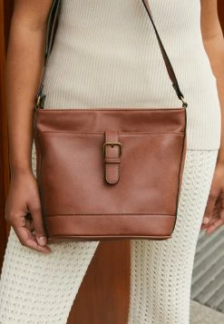 Anna Field Bandolera - Cognac, Mujer 11 Anna Field Bandolera - Cognac, Mujer -ANNA FIELD Ventas e71e4e9c734747709ca2498db7ea8530