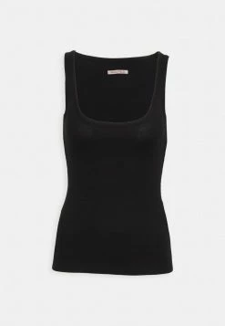 Anna Field Top - Black, Mujer