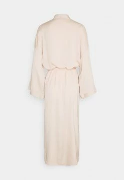 Anna Field Albornoz - Nude, Mujer -ANNA FIELD Ventas fd362019cafd4e42b013f1ff81b92406